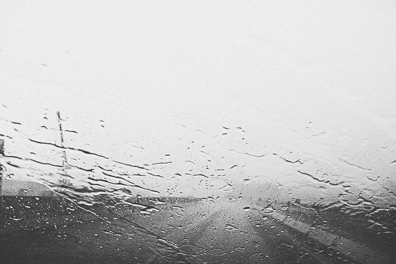 driving-in-the-rain